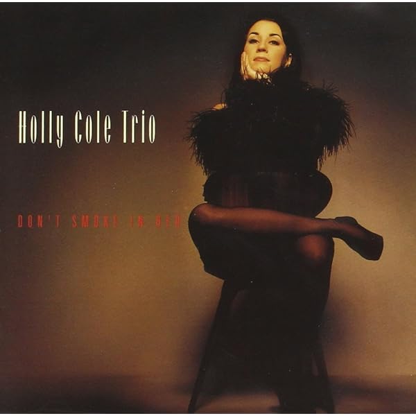 Holly (2Cd): Cole, Holly, Cole, Holly, Cole, Holly: Amazon.ca: Music